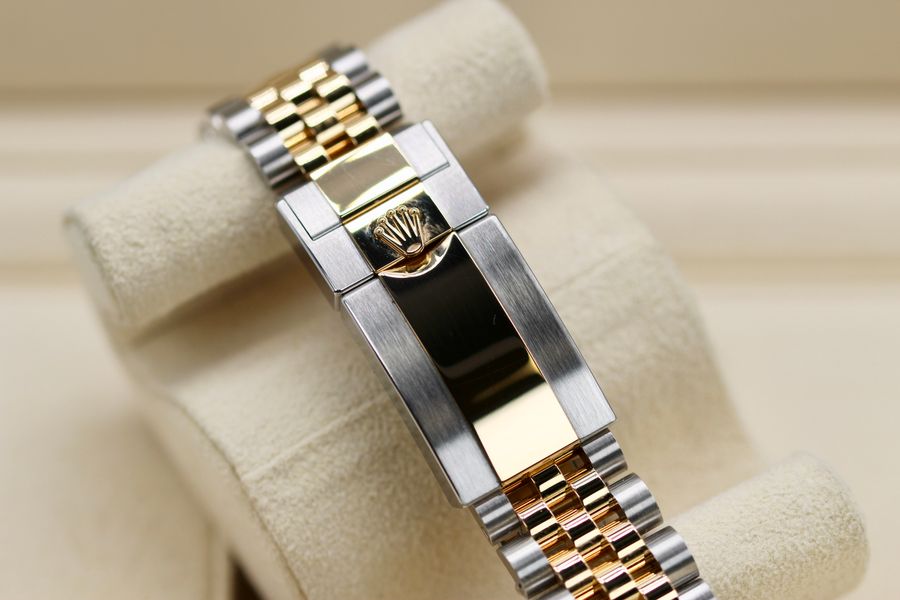 Rolex GMT Master II 126713 GRNR